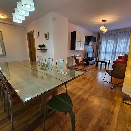 13B01 Apartamento Con Terraza Y Garaje Ribadesella Eksteriør billede