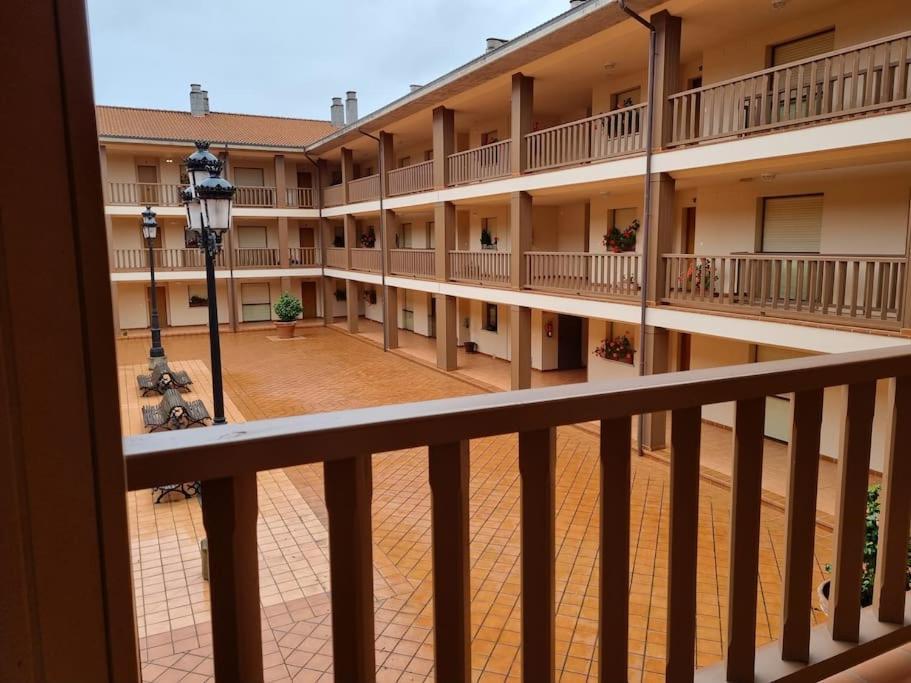 13B01 Apartamento Con Terraza Y Garaje Ribadesella Eksteriør billede